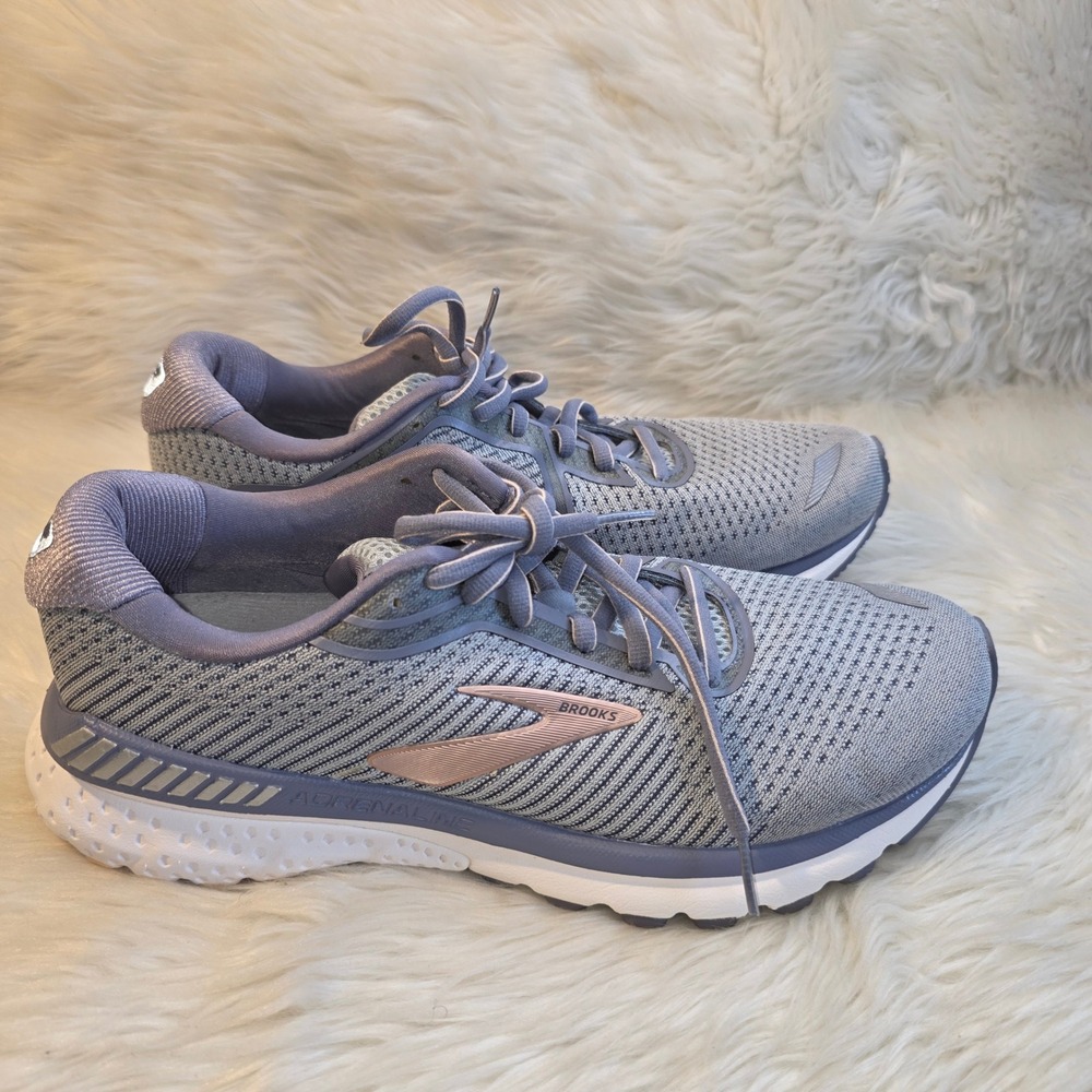 Brooks Adrenaline GTS 20 Women's 10 B Gray Rose Gold Running Shoes 120296